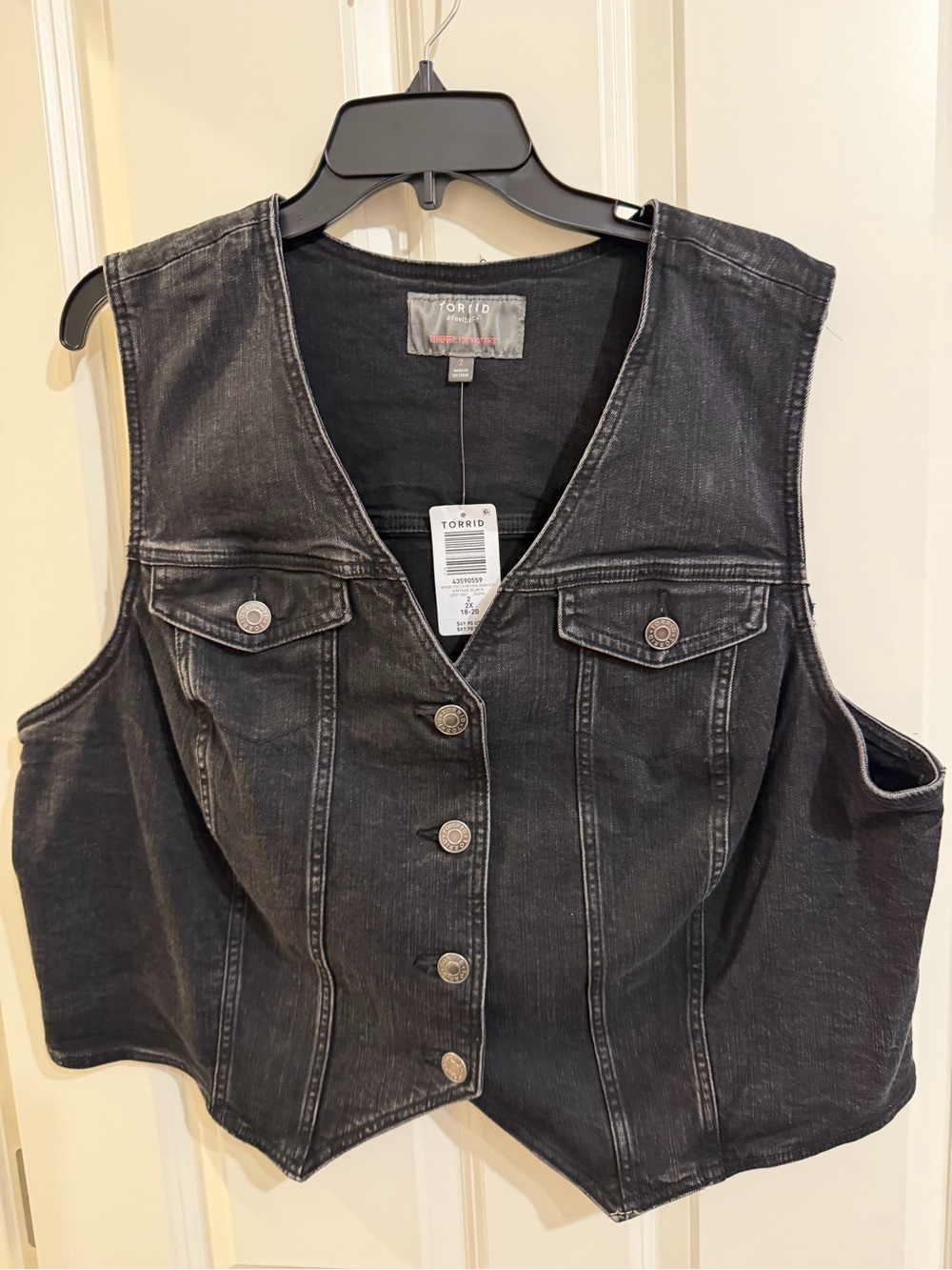 Torrid new stretch western denim vest in vintage black, size 2